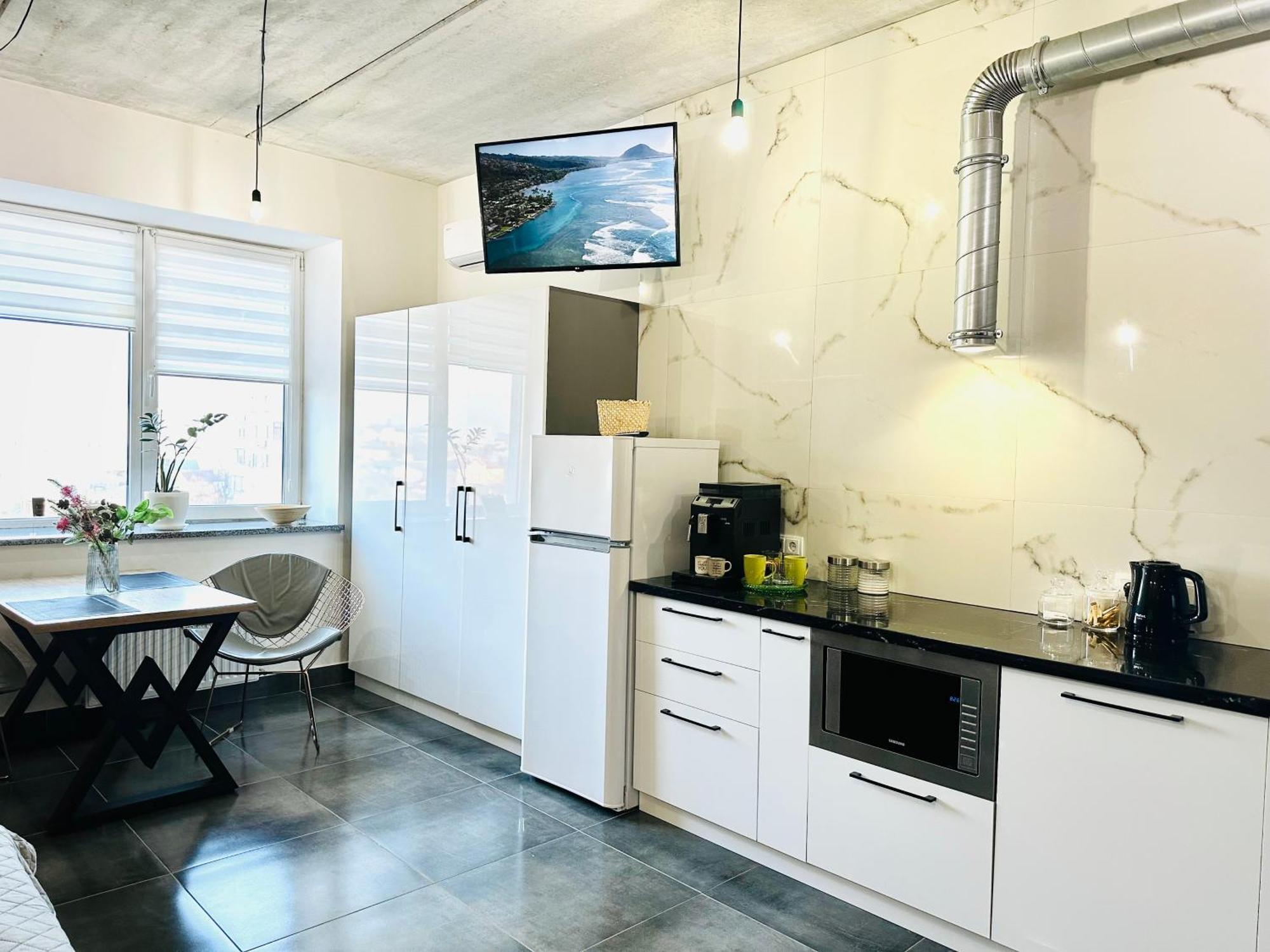 Comfortable Apartments With A Coffee Machine In The City Centre, Zlata Plaza Rivne Exterior foto